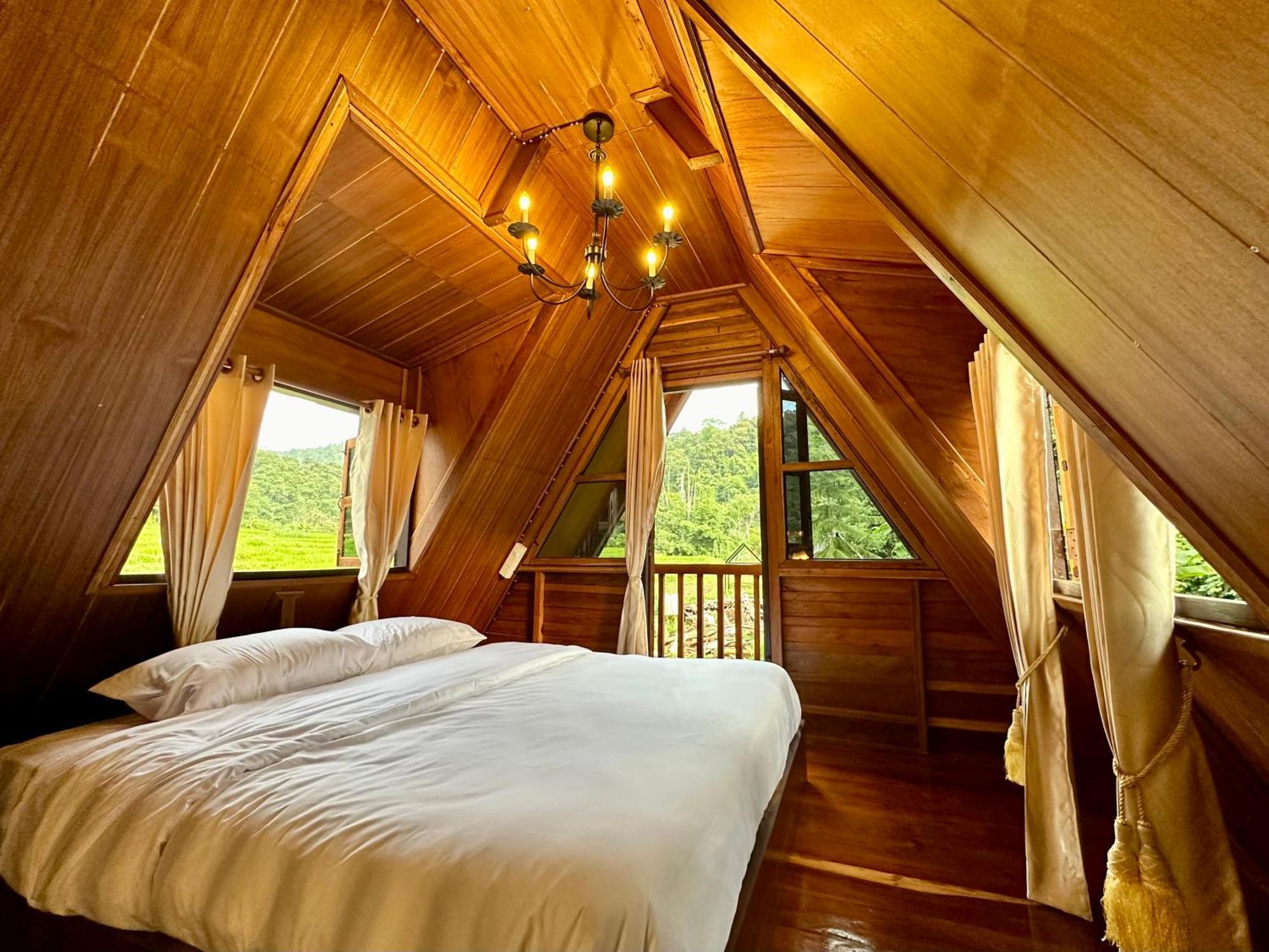 فندق Ban Kaew Mo Ra Glamping & Restaurant Pang Mapha المظهر الخارجي الصورة