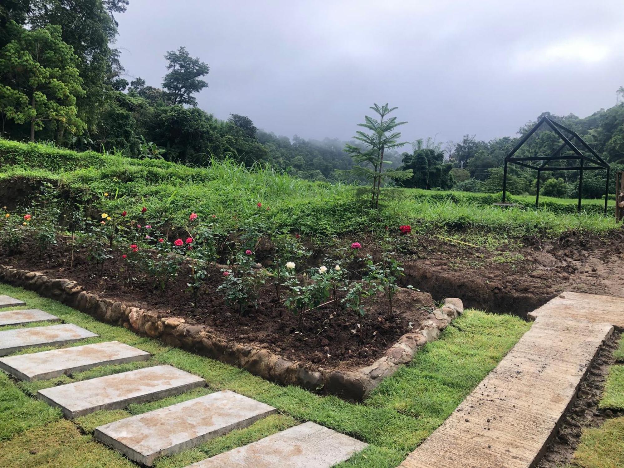 فندق Ban Kaew Mo Ra Glamping & Restaurant Pang Mapha المظهر الخارجي الصورة