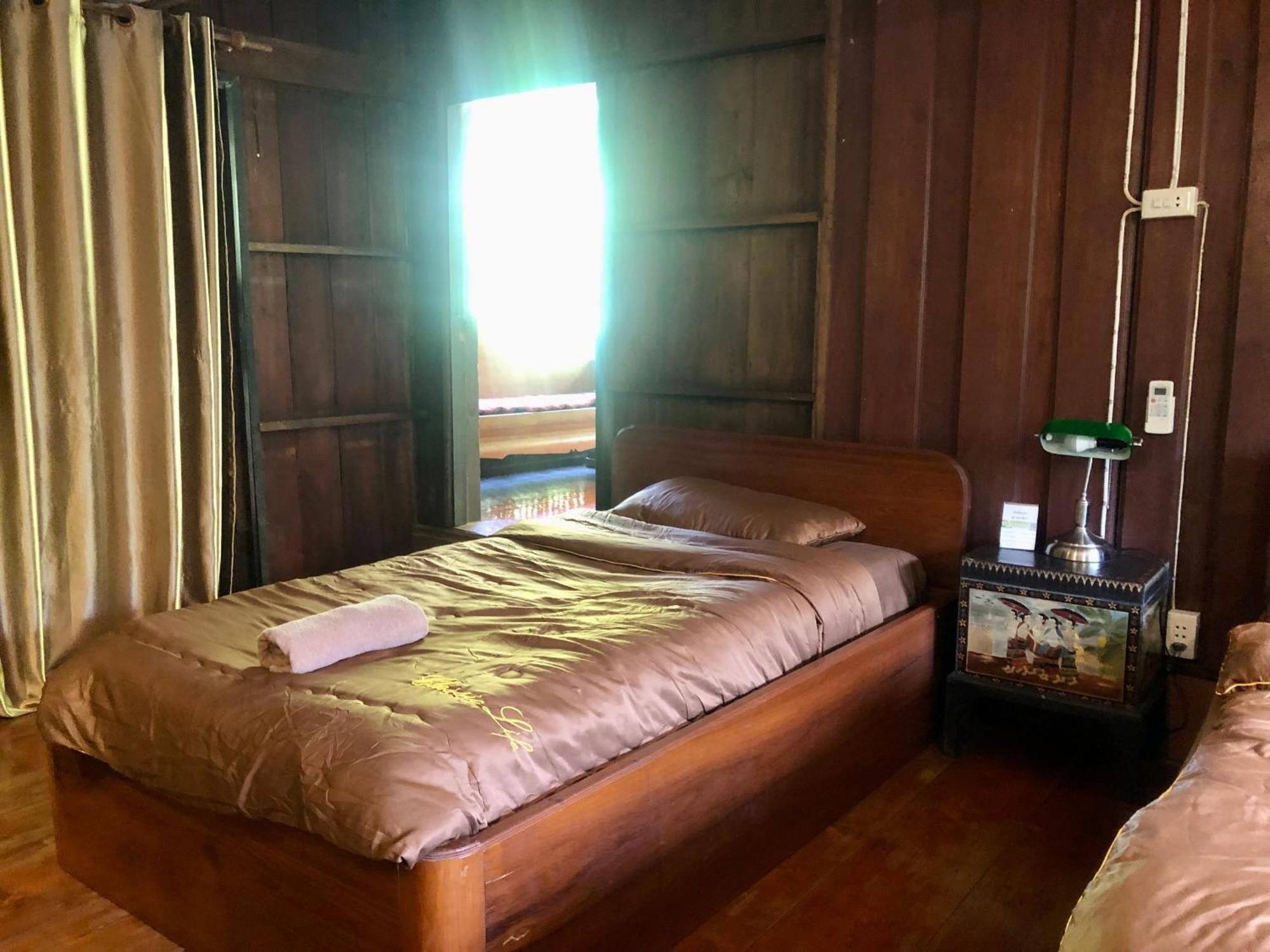 فندق Ban Kaew Mo Ra Glamping & Restaurant Pang Mapha المظهر الخارجي الصورة