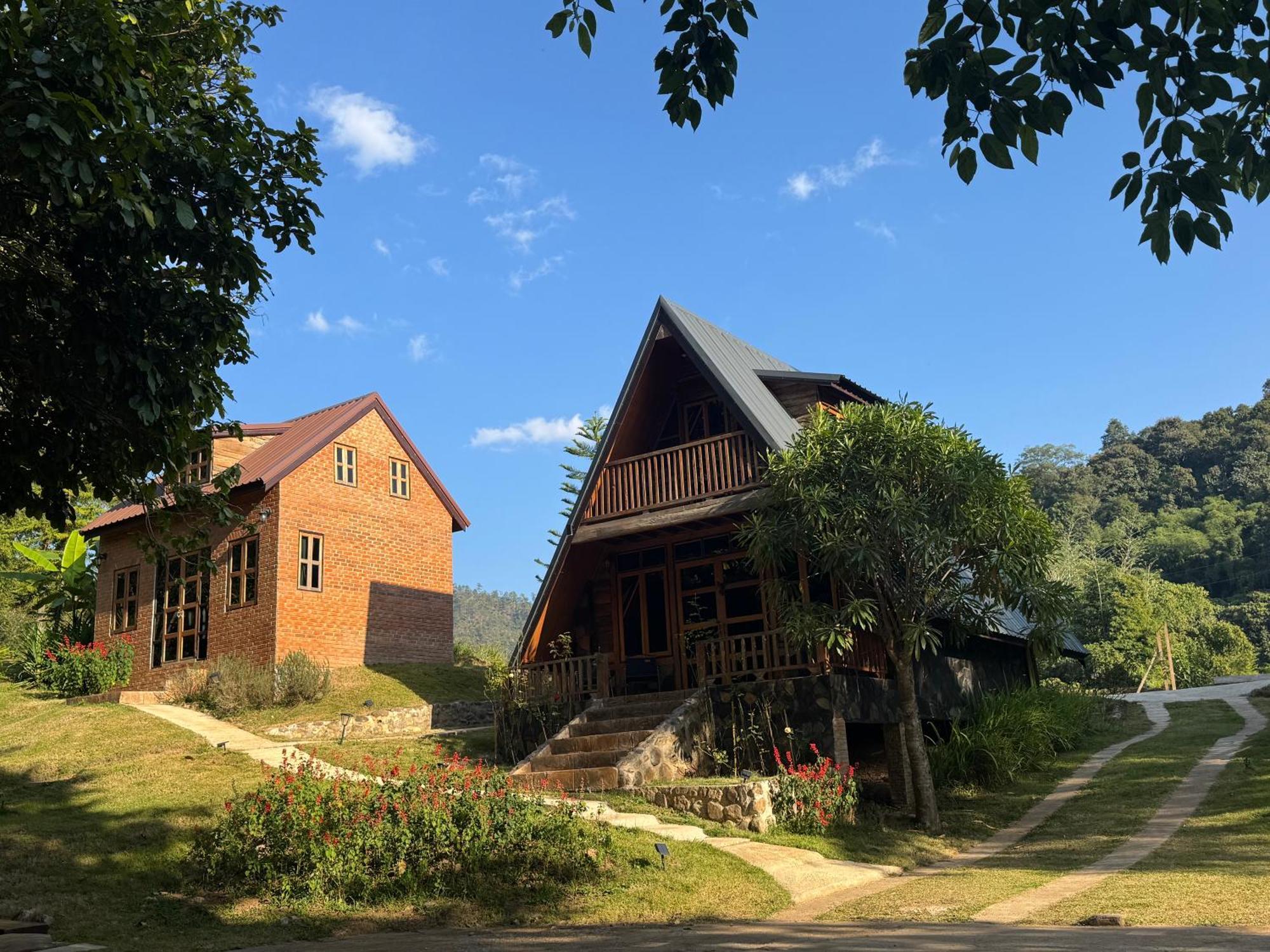 فندق Ban Kaew Mo Ra Glamping & Restaurant Pang Mapha المظهر الخارجي الصورة
